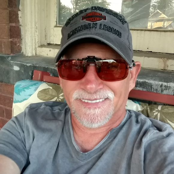 Meet your Posher, John - Picture 1 of 1